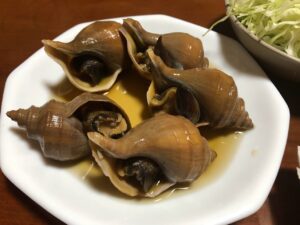 つぶ貝の煮付けをふっくら仕上げる食材選びと通販の活用法
