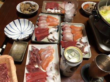 サーモン刺身の切り方｜柵の向き・筋・腹身まできれいに切るコツ