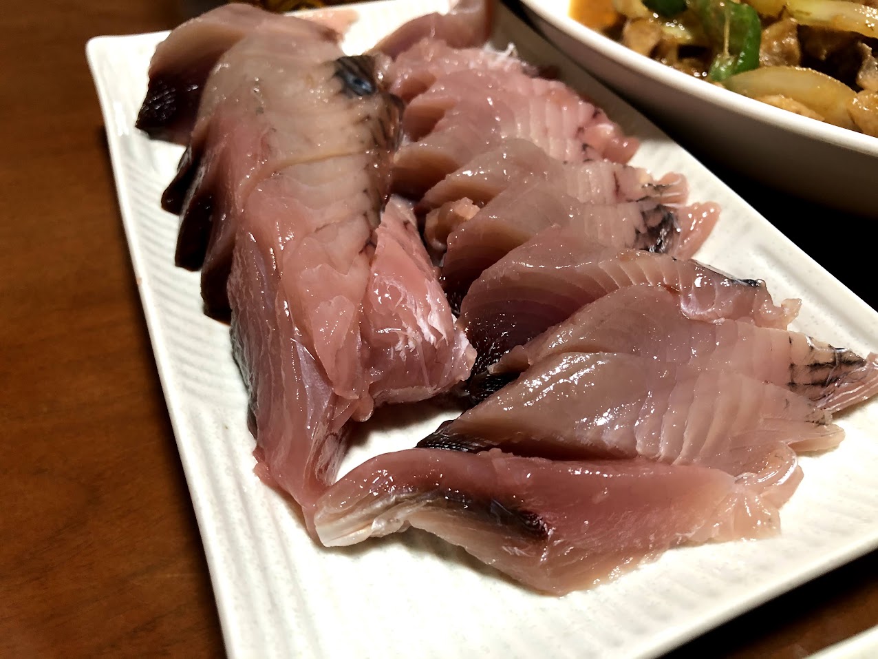 刺身の切り方は何種類？平造り・そぎ切り・薄造りの使い分け
